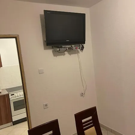 Marija Apartment Vir